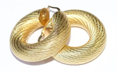 Où trouver une paire de boucles d’oreilles créoles en or de qualité ?